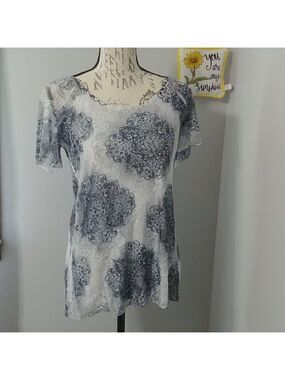 NWT Brittany Black Top S